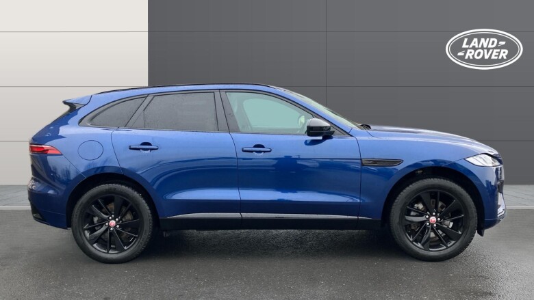 Jaguar F-Pace 2.0 D200 R-Dynamic Black 5dr Auto AWD Diesel Estate